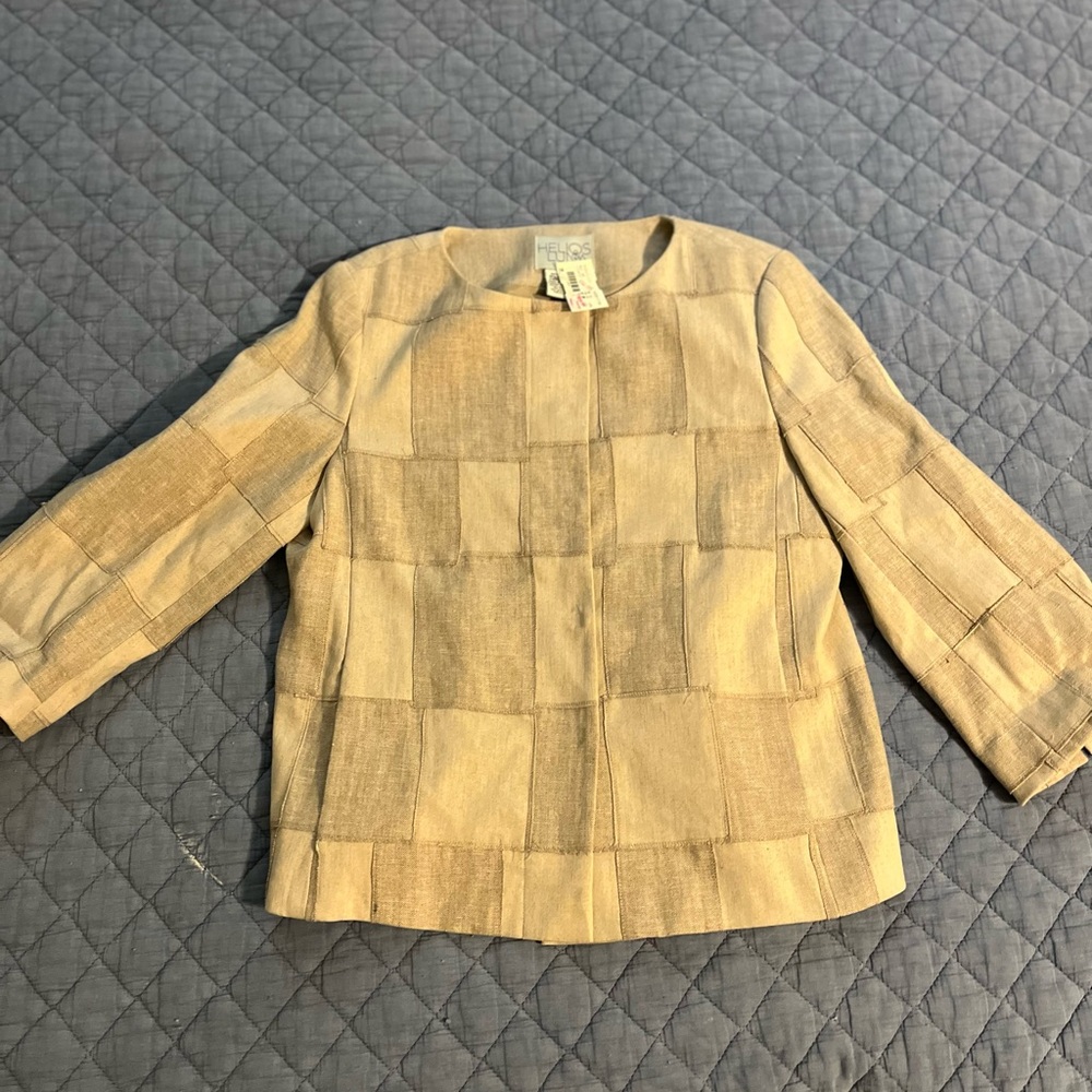 Elegant Beige Women's‎ Blazer